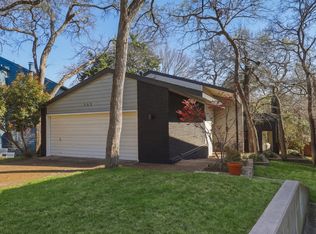 965 Easton Pl, Dallas, TX