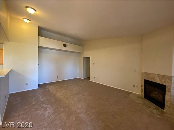 3rd image of 350 S Durango Dr Unit 226