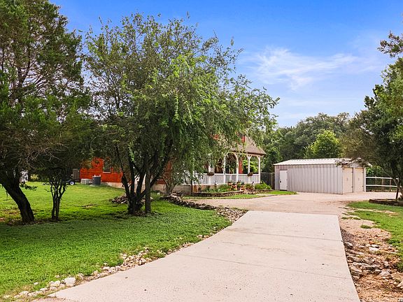 5th image of 2002 HOFFMANN LN