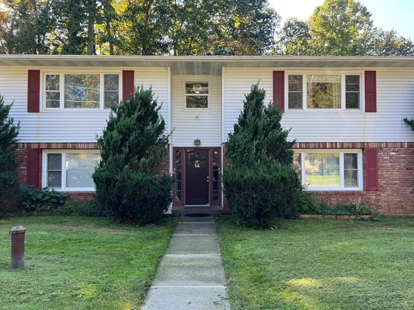 14 Little Paint Way #D, Andover, NJ 07821