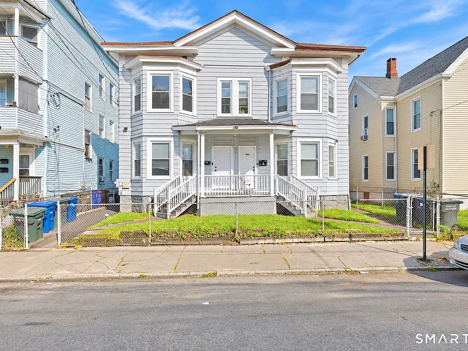 394 Gregory St #4