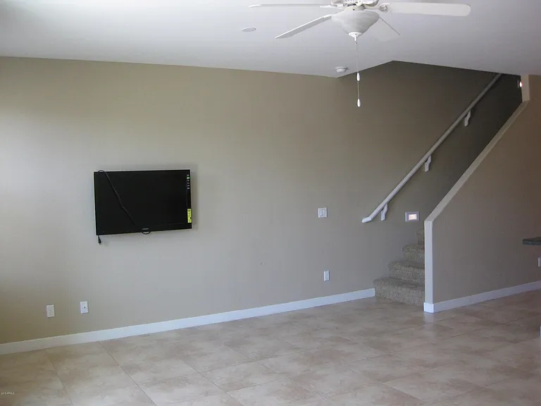 1143 E Cedar St — Photo 6
