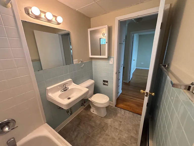 419 Laporte Ave — Photo 9