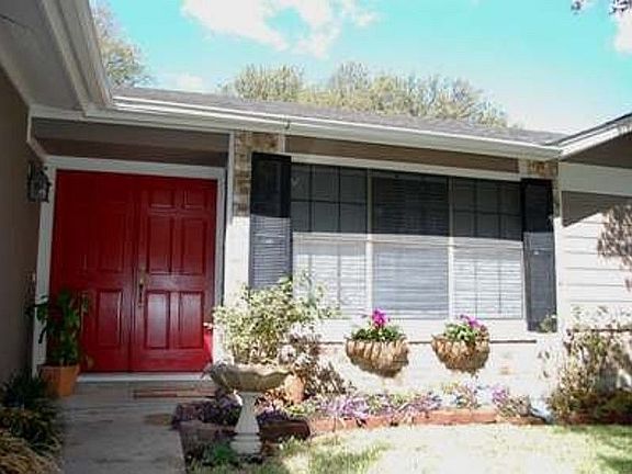 4th image of 1411 Mulberry Way