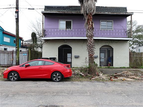 2nd image of 2816 Saint Louis St #18