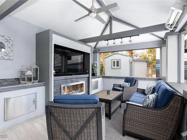 8175 Arville St #335, Las Vegas, NV 89139