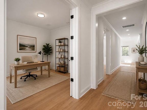 5th image of 15005 Brownleigh Ln