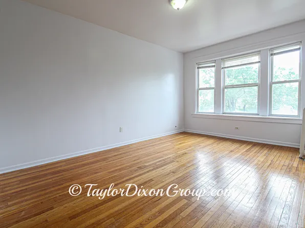 514 E 70th St #3, Chicago, IL 60637