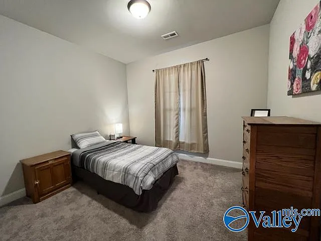136 Gardencove Cir — Photo 31