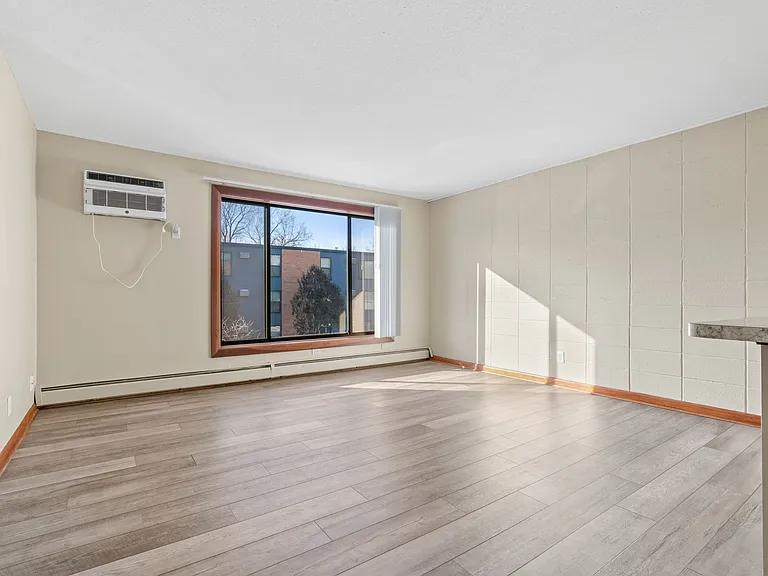 1 Bedroom B