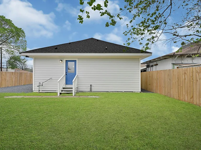 5604 Sherman St — Photo 18