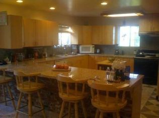 1010 W 9th Ave, Escondido, CA 92025