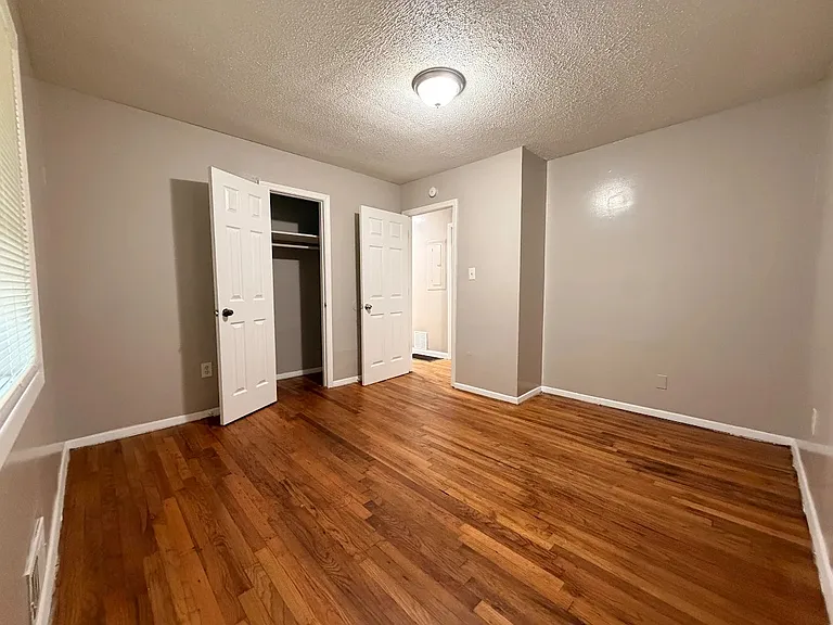 3579 Tulip Dr — Photo 4