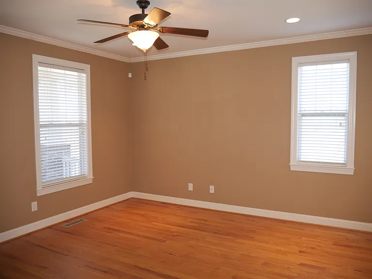 1330 Mint St — Photo 11