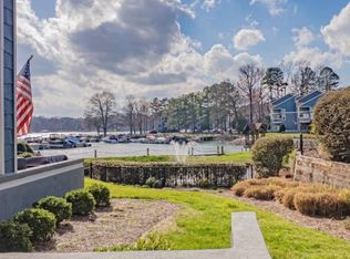 1125 Torrence Cir, Davidson, NC 28036