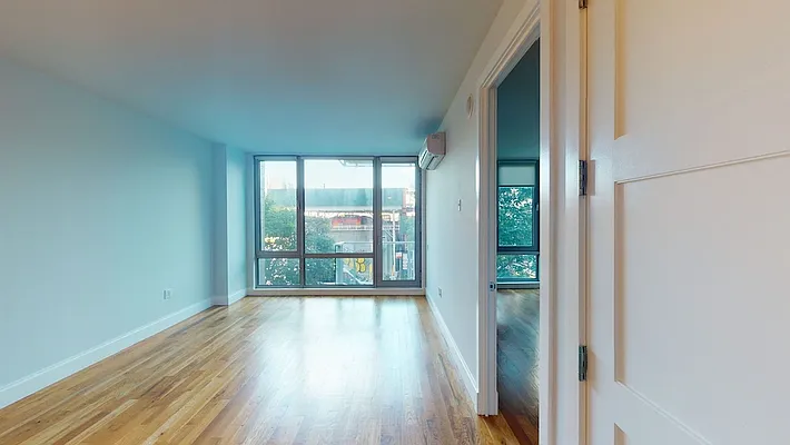 Rented by UDR | media 23