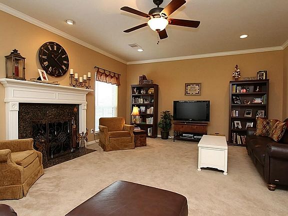 5th image of 13318 Northspring Bend Ln