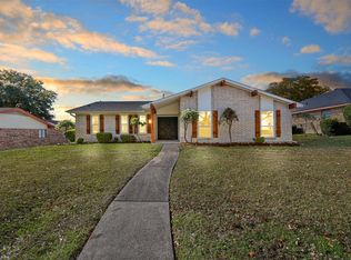1211 Sequoia Dr, Desoto, TX 75115