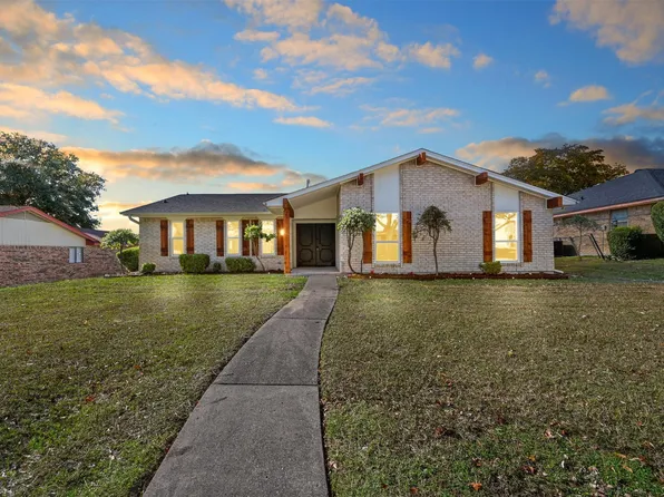 1211 Sequoia Dr, Desoto, TX 75115