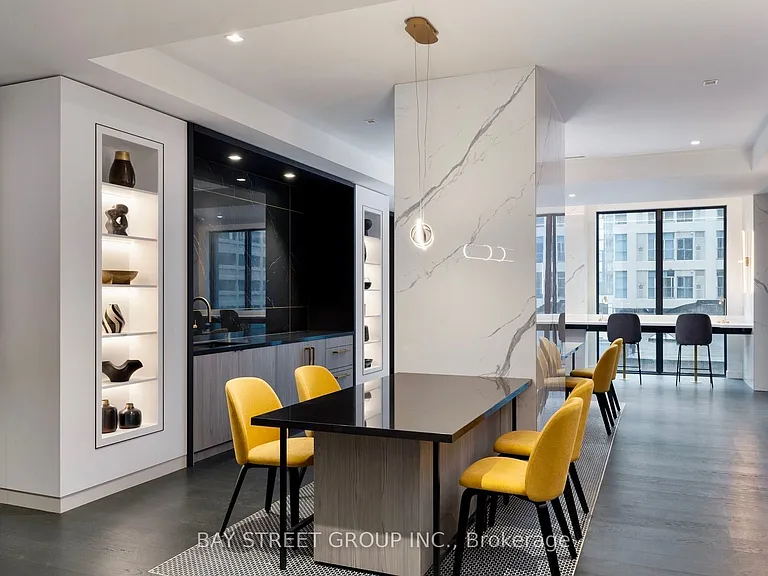 8 Wellesley St W #1811 — Photo 5
