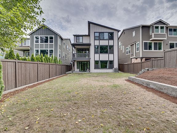 2nd image of 24198 NE 15th Way