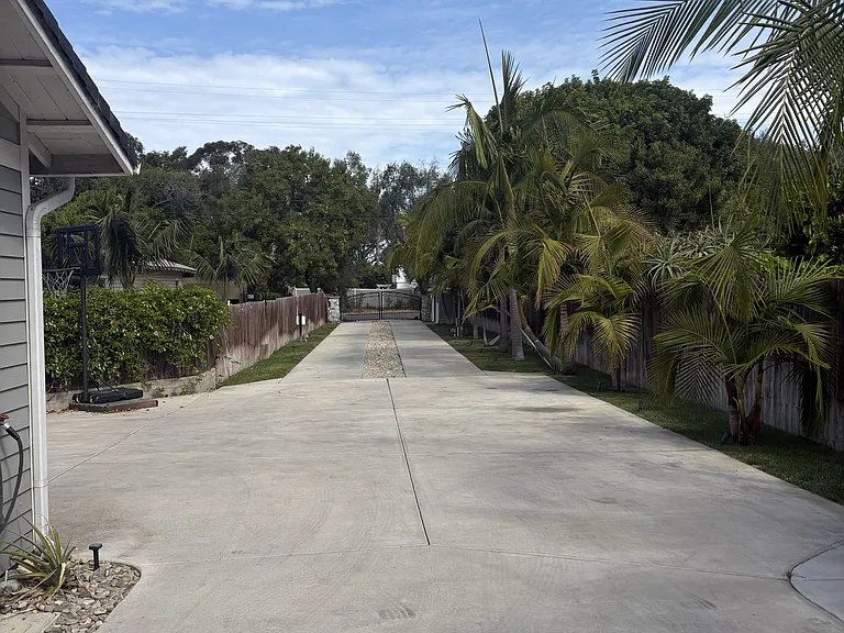 1107 Oak Ave — Photo 20