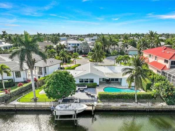 1250 Tuna Ct, Naples, FL 34102