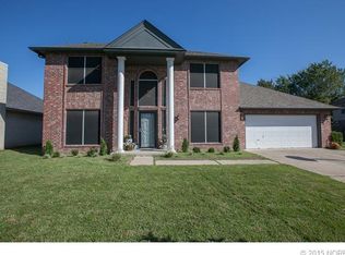 2304 W Waco St, Broken Arrow, OK 74011