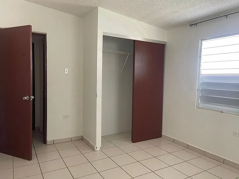 8 Vistas Ave #II-R10 — Photo 7