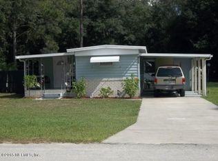 100 Baron Ave, Interlachen, FL 32148