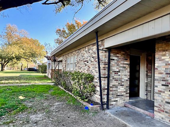 2nd image of 2929 W 4th Ave