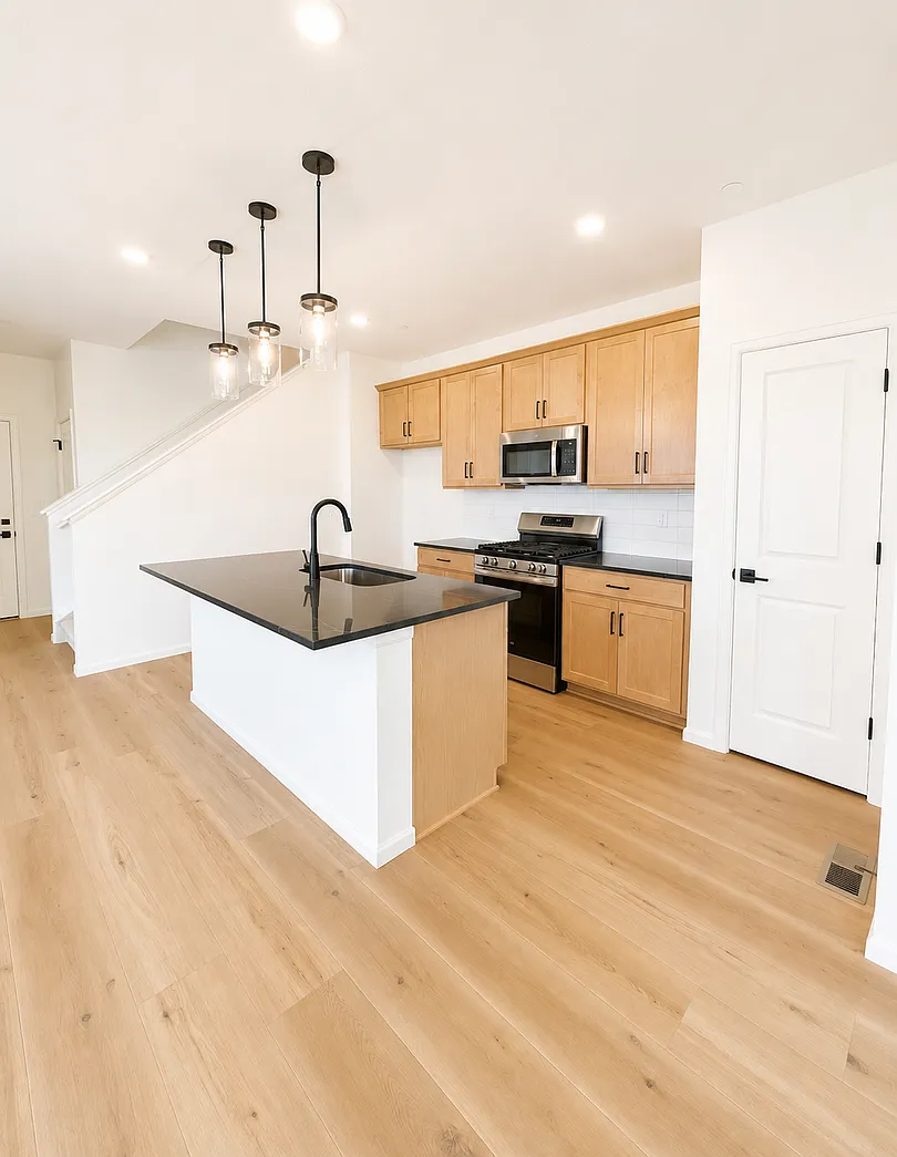 Brand New 3 Bedroom, 3 Bathroom Home in Erie! — Photo 1