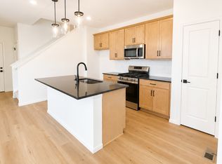 300 Nighthawk St, Erie, CO 80516