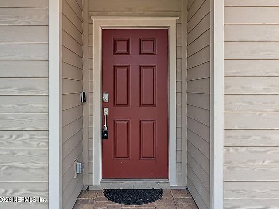 5th image of 15524 Creek Edge Ct