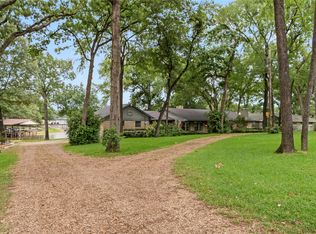 111 Deer Island Rd, Mabank, TX 75156