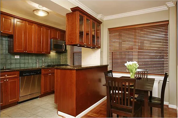 Sold by Real Direct | media 2