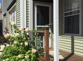 115 Pleasant St APT 3, Auburn, ME 04210