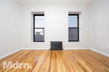 Rented by Mdrn Residential