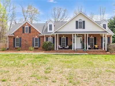 210 Roberson Ln, Reidsville, NC, 27320
