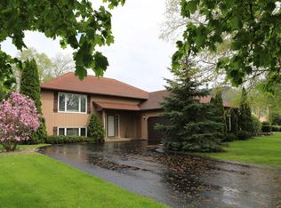 1065 Boulevard View Ave, Gurnee, IL 60031