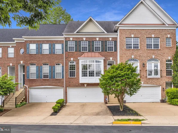 6452 Waterfield Rd, Alexandria, VA 22315