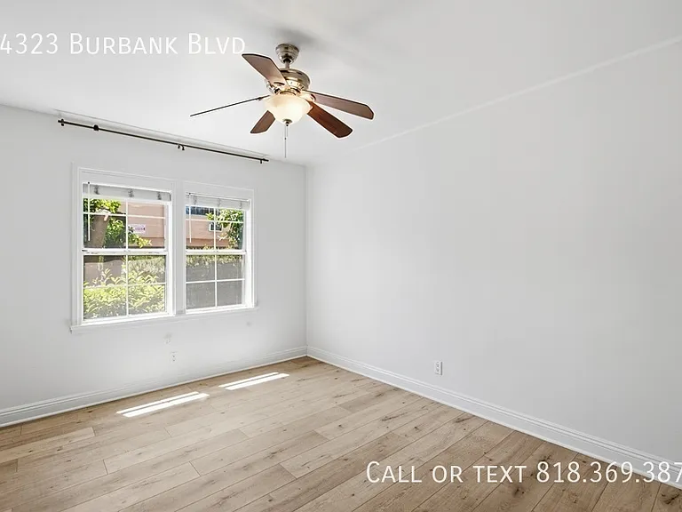 14323 Burbank Blvd — Photo 12