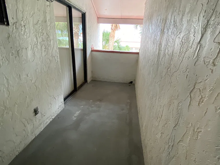 1485 37th St #211 — Photo 18