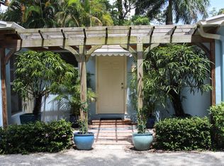 301 Island Rd, Cloud Lake, FL 33406