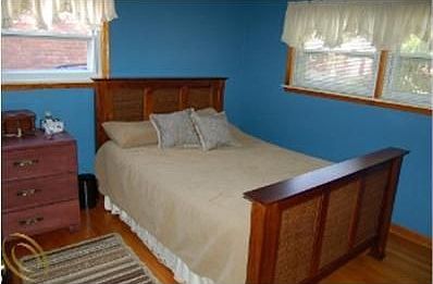 5th image of 21940 Edmunton St