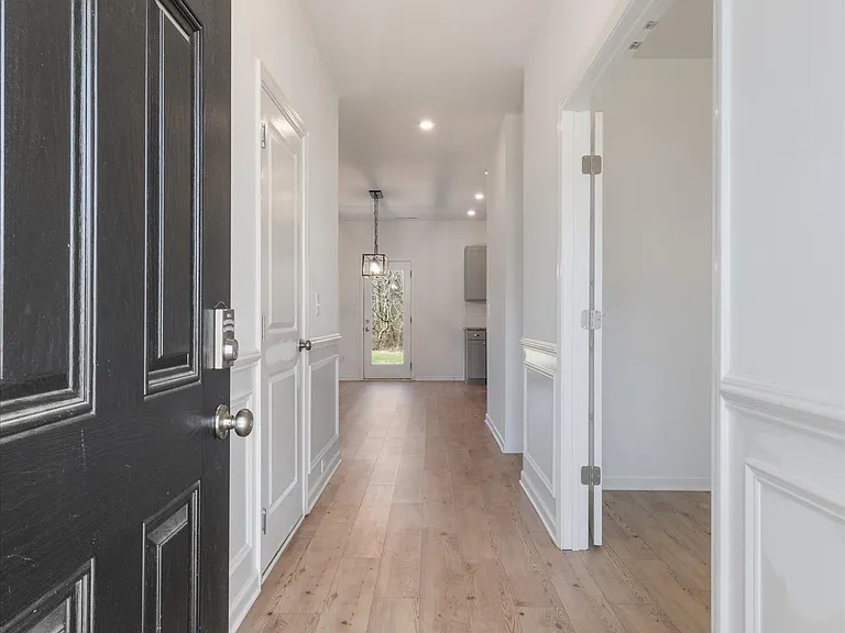 307 Stonewall Dr — Photo 23
