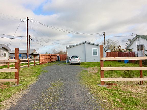 3rd image of 852 Tehama Ave