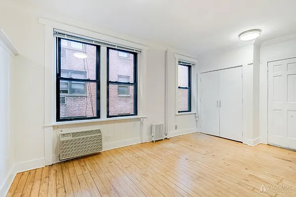 Rented by Anchor Associates | media 3