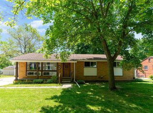 706 Coolidge Dr, Midland, MI