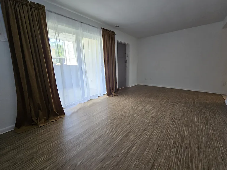 1734 Cromwell Dr #2 — Photo 14
